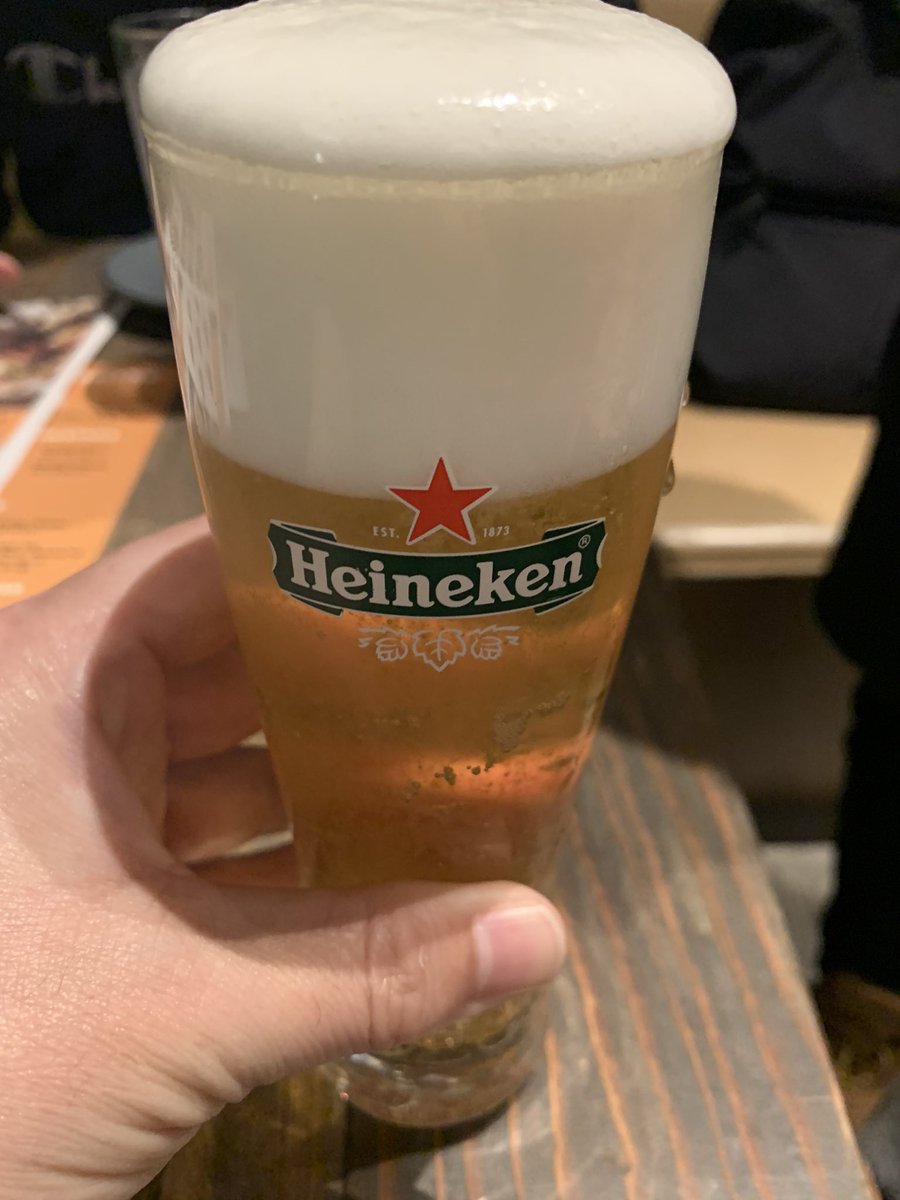 kobaua317daa's tweet photo. こんばんわ⭐️✨

虎ノ門ヒルズなう。

タコス🌮
堪能中🙋‍♂️
かんぱーい🥳🍻✨

ではでは。
#晩酌　#外飲み　#TacosWay https://t.co/1dlTU4xadB