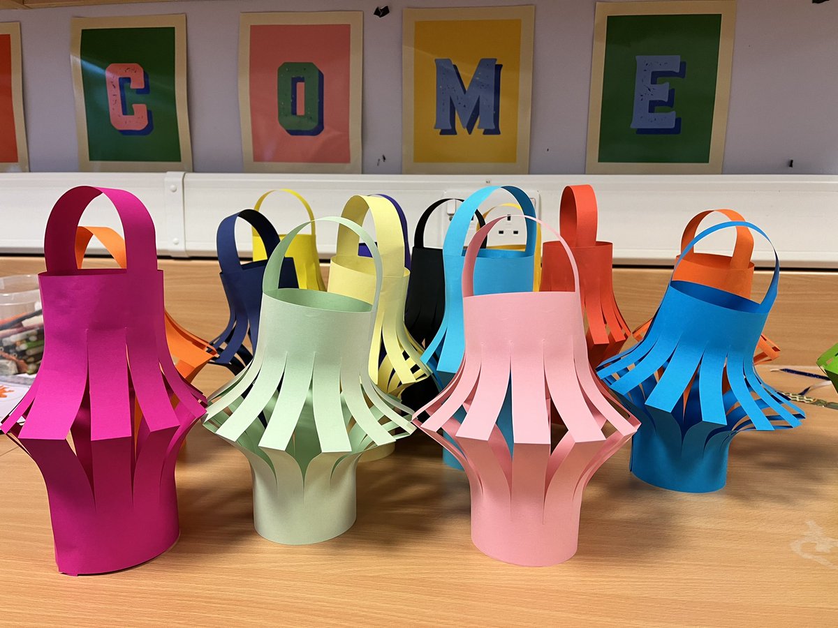 Last week we learned about Chinese New Year. We made some lanterns and tried to write the symbols of our own birth years. <a href="/LochendC/">Lochend Pastoral Care</a> <a href="/LochendHigh/">Lochend Community High School</a>