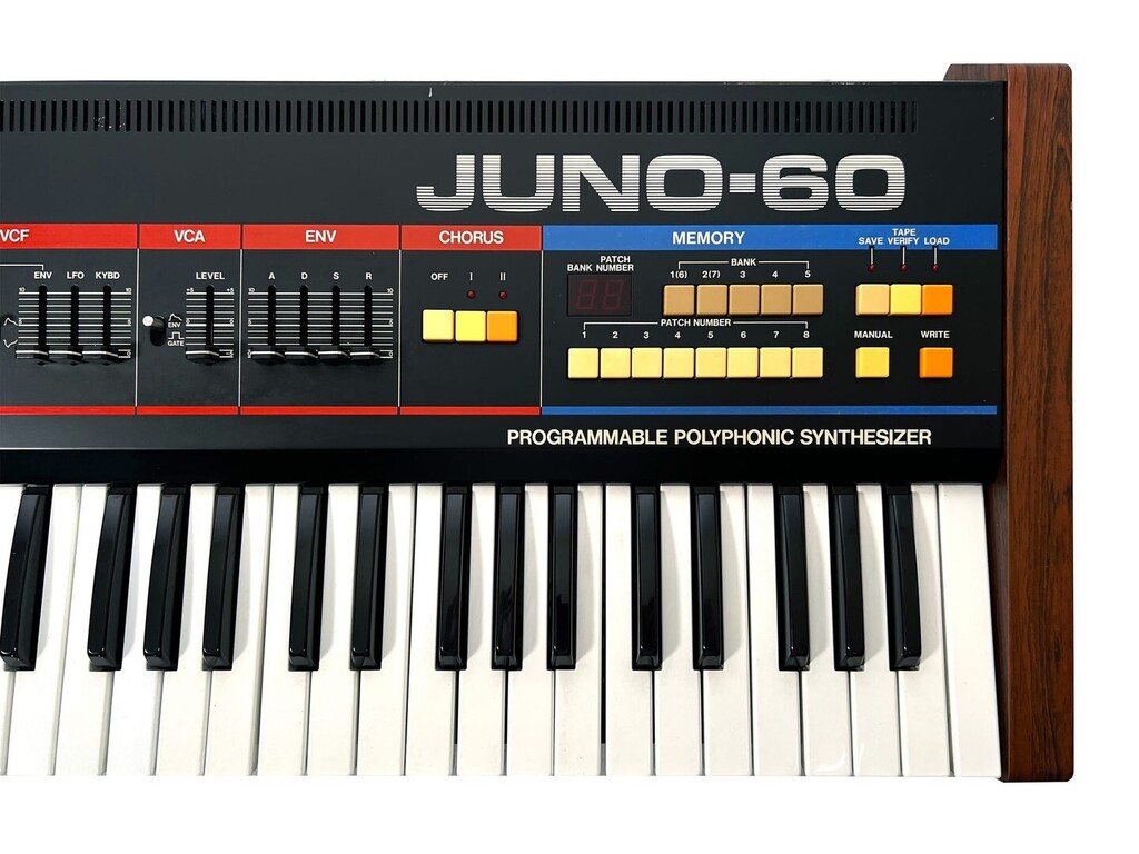 SuperSonicGear's tweet photo. Roland Juno 60.
Superb condition, just landed.
Swipe for more photos.
.
.
.
.
.
.
#Soundgas #supersonicgear #gearhead #gearholics #gearnerds #vintageandrare #recording #attackmagazine #vintagegear #synth #synthesizer #keyboardplayer #keys #synthsta… https://t.co/V5NYYME96V https://t.co/QHFg9RhNJ8