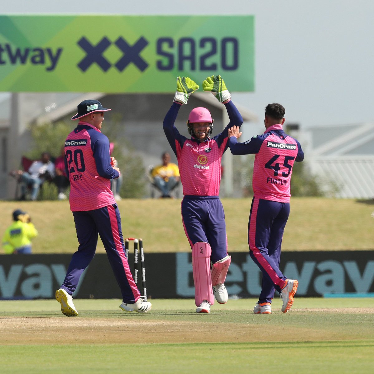 Great to mark our last game at Boland Park with an important win. Thanks to all the fans who came out to support us 🙌🏻 @paarlroyals 

#GeesLikeRoyals | #RoyalsFamily