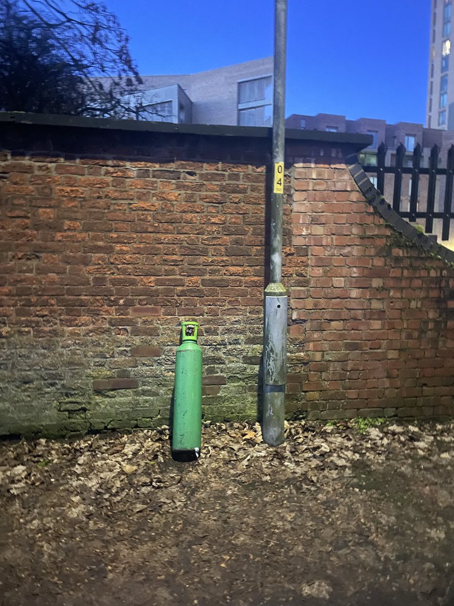 Nitrous Oxide use is getting beyond a joke in Hulme, Manchester. I am sick of seeing these empty canisters being left on the street. #hippycrack #creamcanisters #hulme