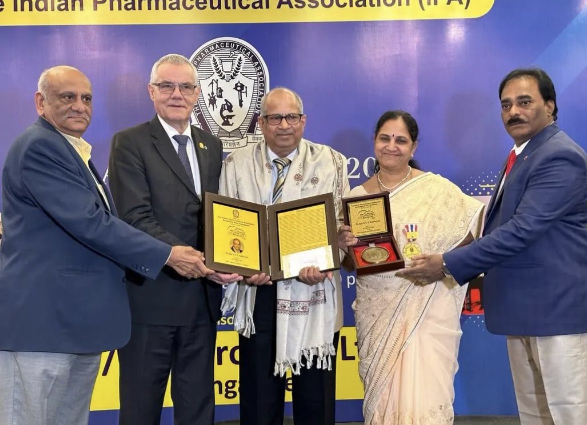 Hearty Congratulations to Prof. @raovadlamudi sir for conferring with Indian Pharmaceutical Association - Sri Ramanbhai Patel Foundation’s (IRF) Lifetime Achievement Award | I wish you good health and happy life on this special moment, your legacy always inspires young minds. 1/2