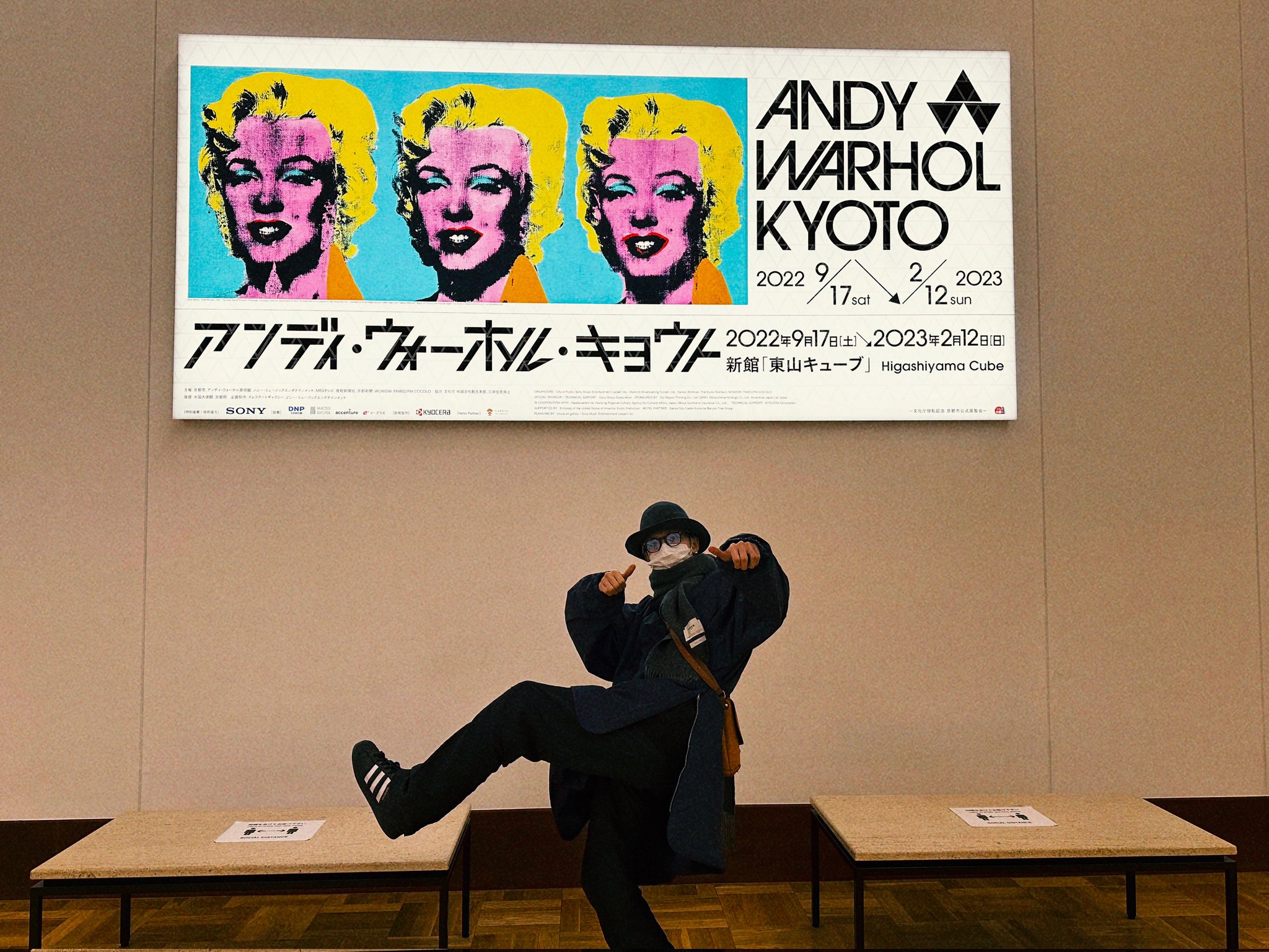 FnJzXEOaUAEbq0m?format=jpg&name=large