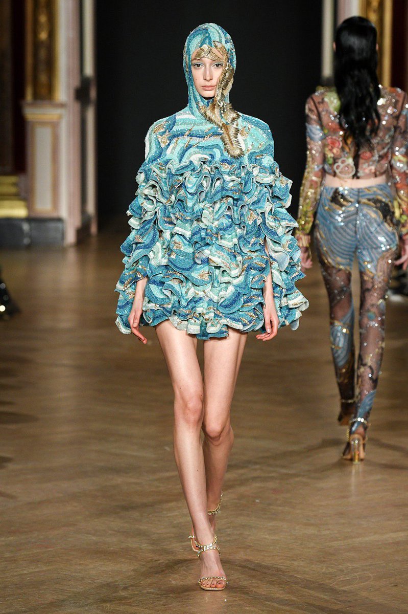 modelsdiaryy's tweet image. Rahul Mishra, the first Indian designer to showcase at the paris Haute Couture Week!