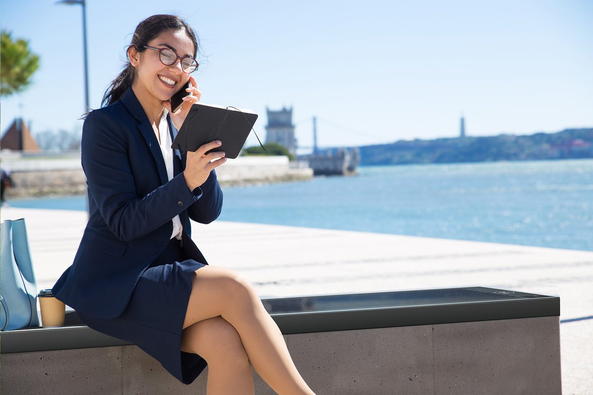 e_strawberry's tweet image. From Basic to Classic to Urban - our new range of products is called Sun Seat and it covers all the needs of our partners and clients. Head to our website to find out more about Sun Seat and its modularity: strawberrye.com/sun-seat/ 

#SunSeat #solarbench #streetfurniture