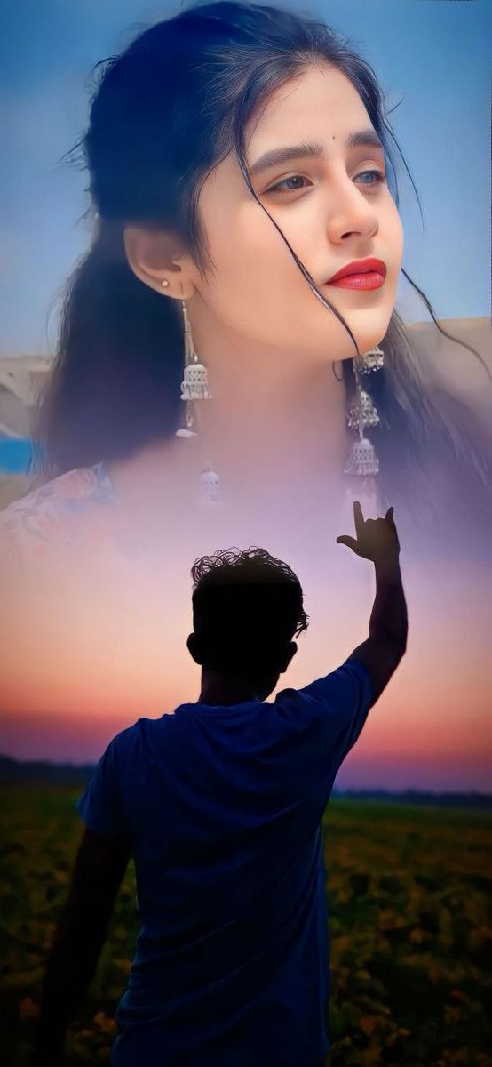 ReetaVe19101097's tweet photo. वो जो पहलू मे मेरे आ बैठे.. 
            हम होशो हवाश  गवां बैठे ...

ना वो बोले कुछ,  ना हम बोले.. 
            बस आंखों आंखों में एक दूजे के हो बैठे...!! https://t.co/tDdA0p7ohv
