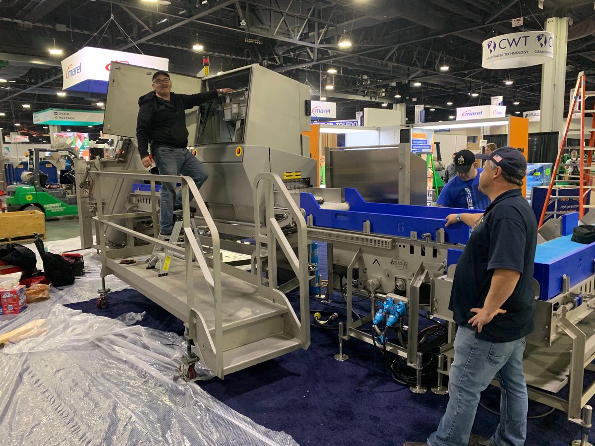FOSS_Americas's tweet image. Booth preparation is underway at IPPE! We look forward to visiting with customers and making new connections. Stop by booths B5313 and C13407 to meet our Feed and Meat segment team members and new staff visiting from FOSS Denmark corporate headquarters. #MeatMasterII #NIRS