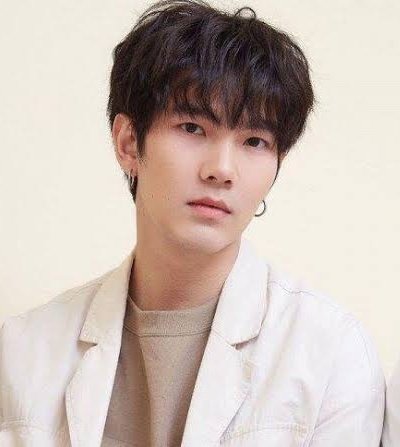 carlOs 🏳️‍🌈 - Wet Towels & First Aid on Twitter: "BoC is such a mess