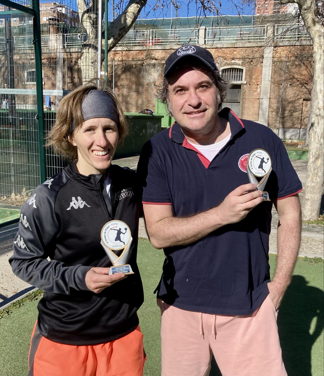 Enhorabuena a Claudia y Jorge los ganadores del V torneo de pádel  PAS/PDI  y personal de entidades Nebrija  🎾🏆