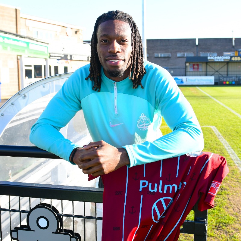 SouthShieldsFC's tweet photo. 𝐖𝐄𝐋𝐂𝐎𝐌𝐄, 𝐀𝐃𝐄!

We're delighted to announce the signing of midfielder Ade Shokunbi.

You can read all about our new arrival here 👇