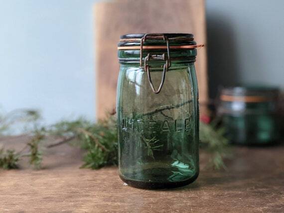 ChoseFrancaise's tweet image. New item in our shop 👉 Vintage Canning Jar - 1 Liter by L'Ideale - French Green Glass Metal Clasp, New Seals, Mason, Kilner, Ball by UneChoseFrancaise
etsy.me/2L0Tzy4

#vintagefrenchaesthetic
#vintagefrenchdecor
#vintagefrenchkitchen
#pinteresthome
#farmhousedecor
#…