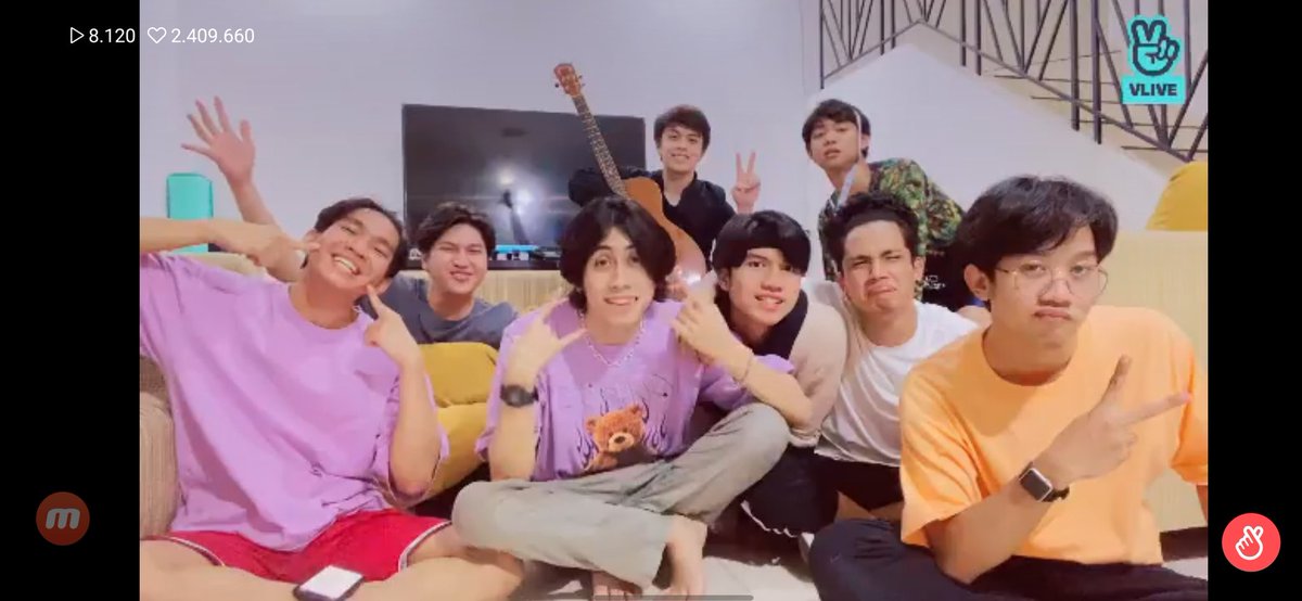 babynanju's tweet photo. maaf ya, aku masih suka kangen... https://t.co/lcUJAd8l8g