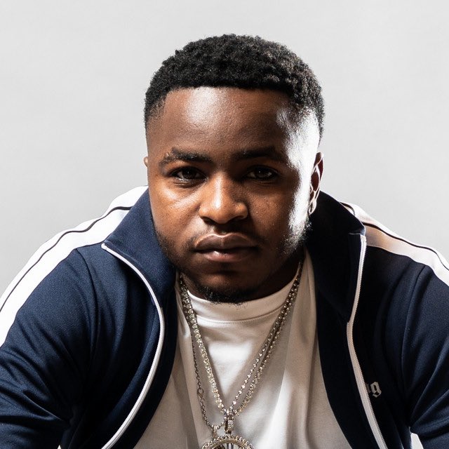 🚨Landy x Gazo

Un clip sortira prochainement !!