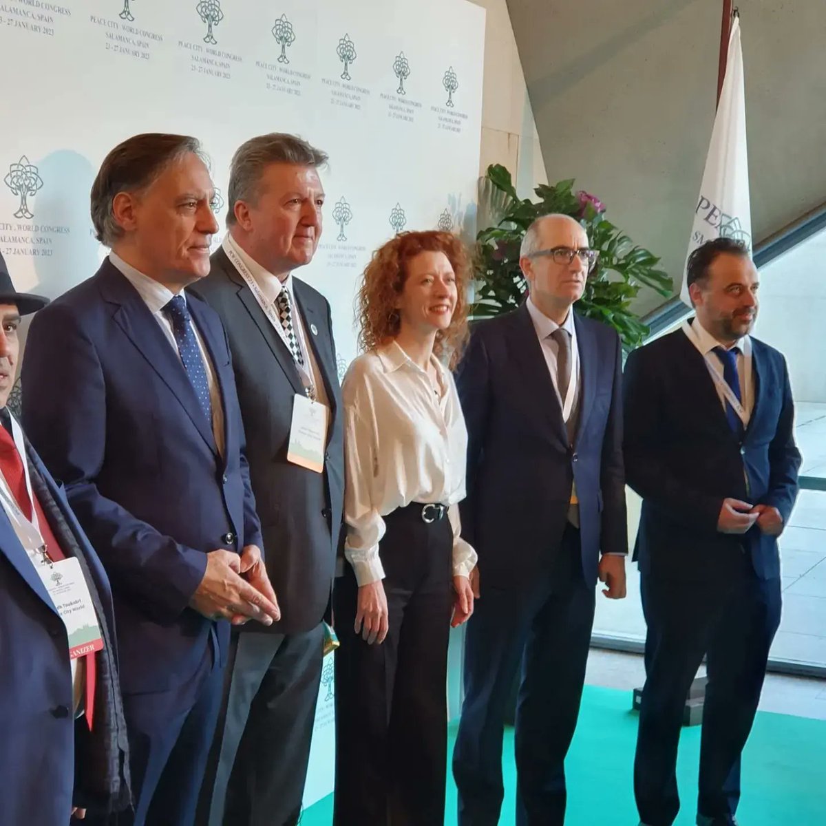 Ana Suárez Otero tweet media