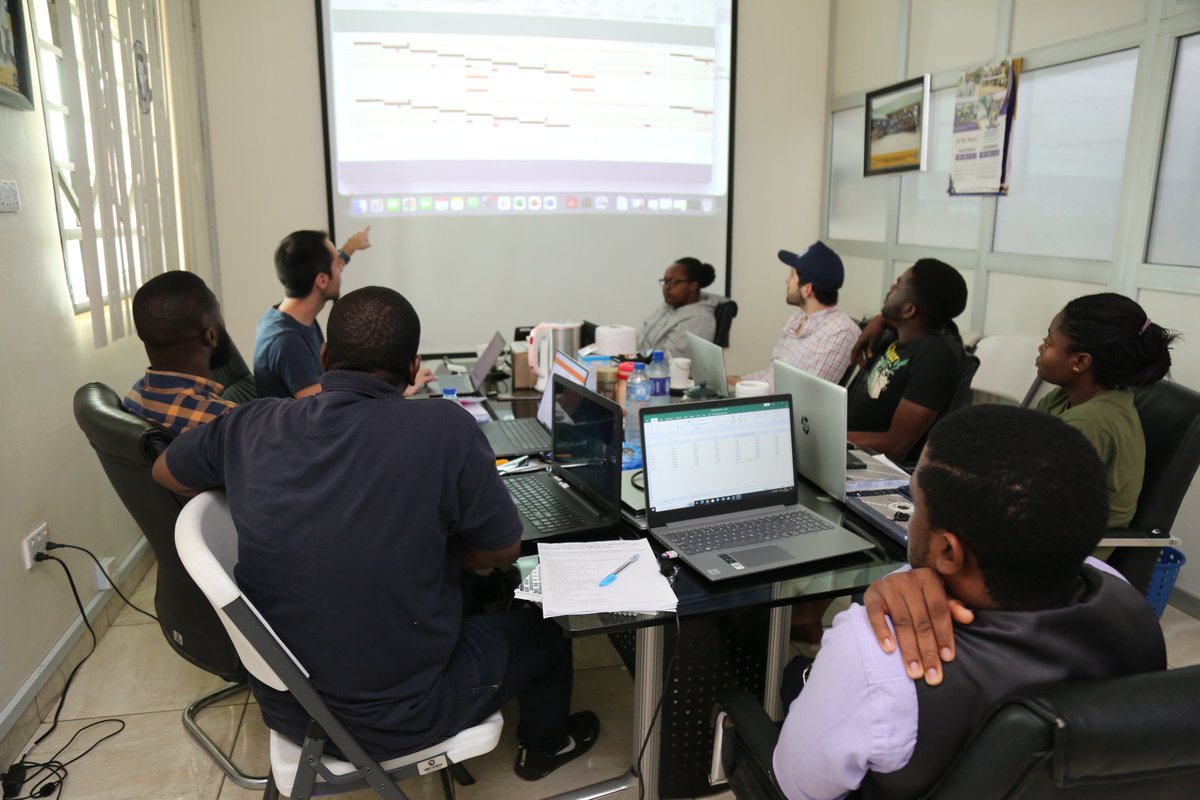 sabeti_lab's tweet photo. Members of our team traveled to Nigeria to train our collaborators @acegid on our diagnostic platform mCARMEN. They had a wonderful experience connecting with amazing people and strengthening the decade long relationship with the Center. 🧪🔬🥼 1/2
#SabetiLab #ACEGID #mCARMEN https://t.co/HZXZpLJpvD