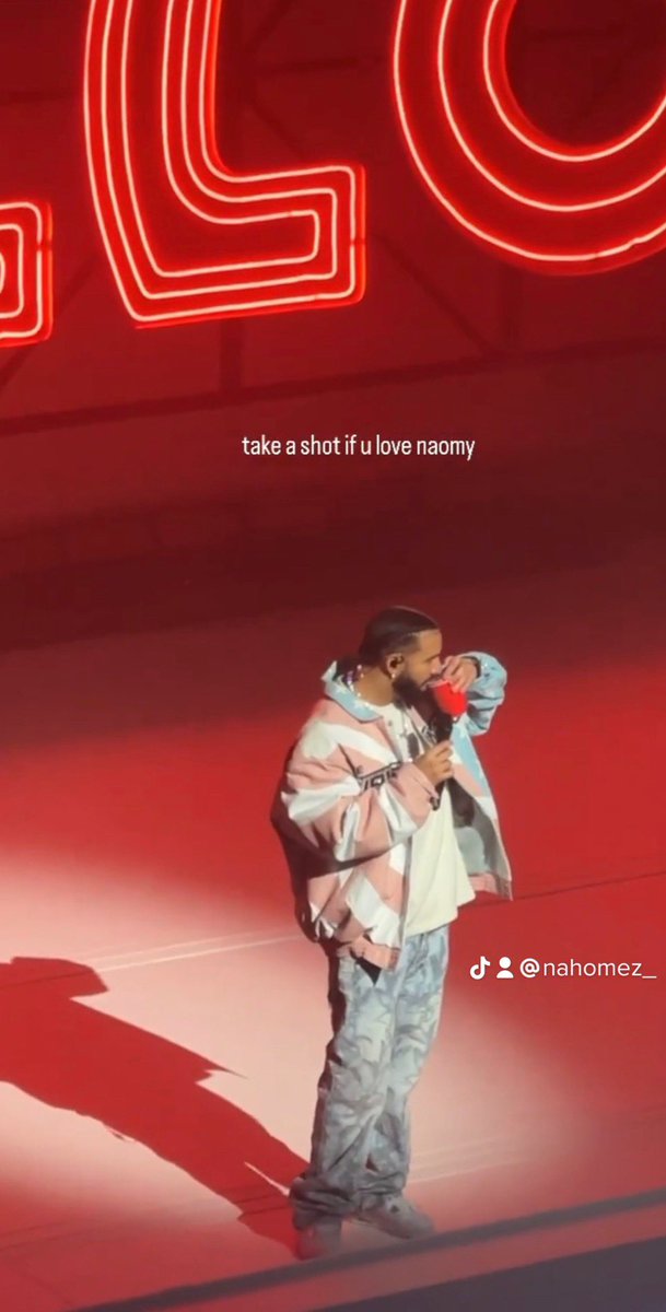 nahomezz's tweet photo. #DrakeApollo best concert I’ll ever go to 🤞🏼 https://t.co/zrF5MVK7Vb