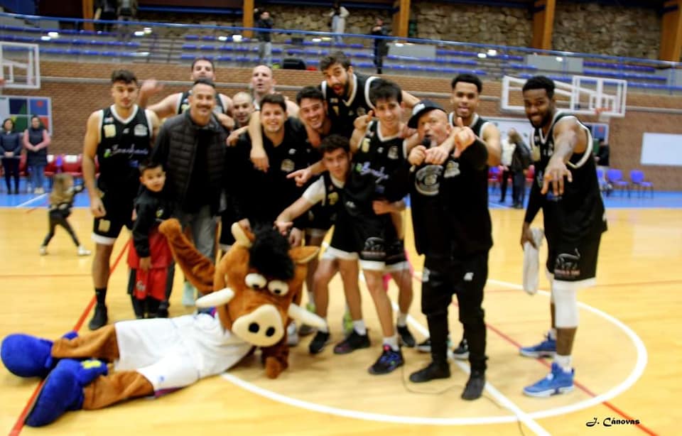 BasketBenahavis's tweet image. 🚨⛹🏀 CRÓNICA | EBA (DA) T22/23 | J-12ª | CB BENAHAVÍS COSTA DEL SOL vs TU SUPER CB LA ZUBIA (GRANADA)
baloncestobenahavis.com/?p=10428
@FAB_Andaluza @FAB_Malaga @MenaCastilla @aytodebenahavis @aruizmac @Acedotor @notodoesACB @ActualidadEba @zonadebasquet @ESEMeurope @RotaryBenahavis