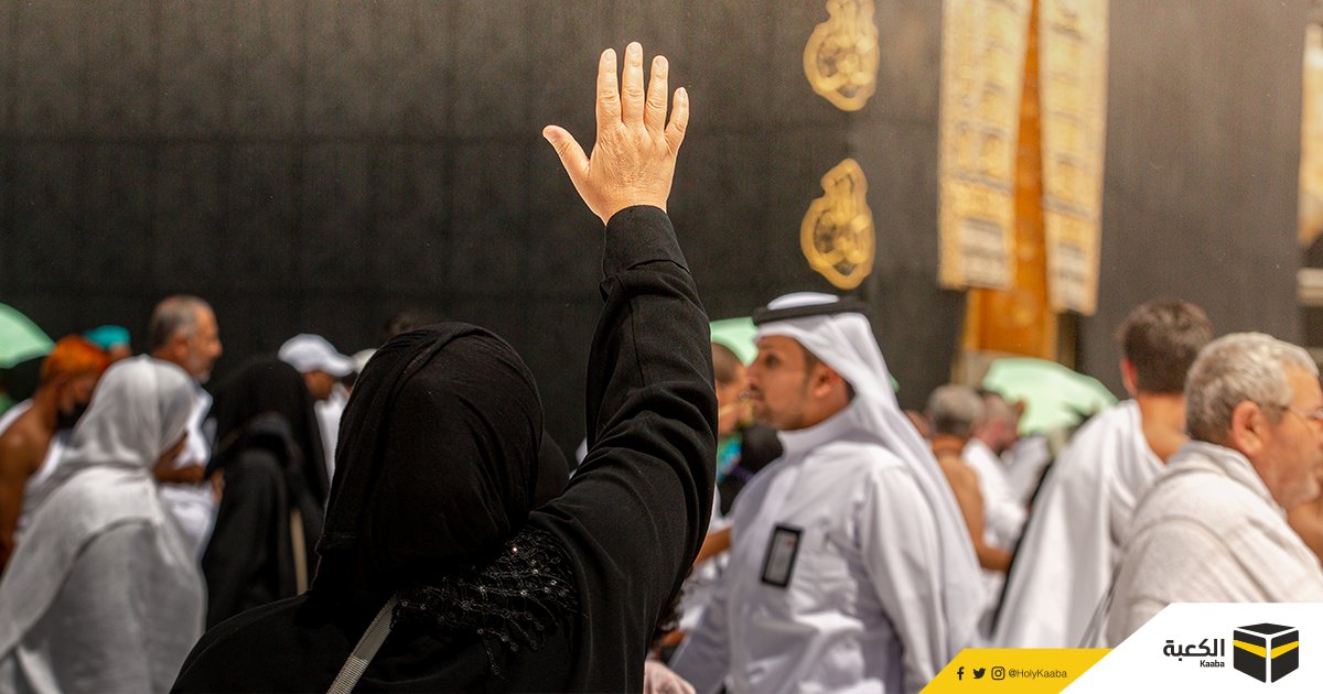 HolyKaaba's tweet photo. The first time you see Kaaba helps to bring this to reality, once you leave, you will always have the Kaaba inscribed behind closed eyelids. When you return, it's like seeing a beloved one for the first time, an image that can never be matched.

#HolyKaaba 🕋 https://t.co/3jaGtecb1I