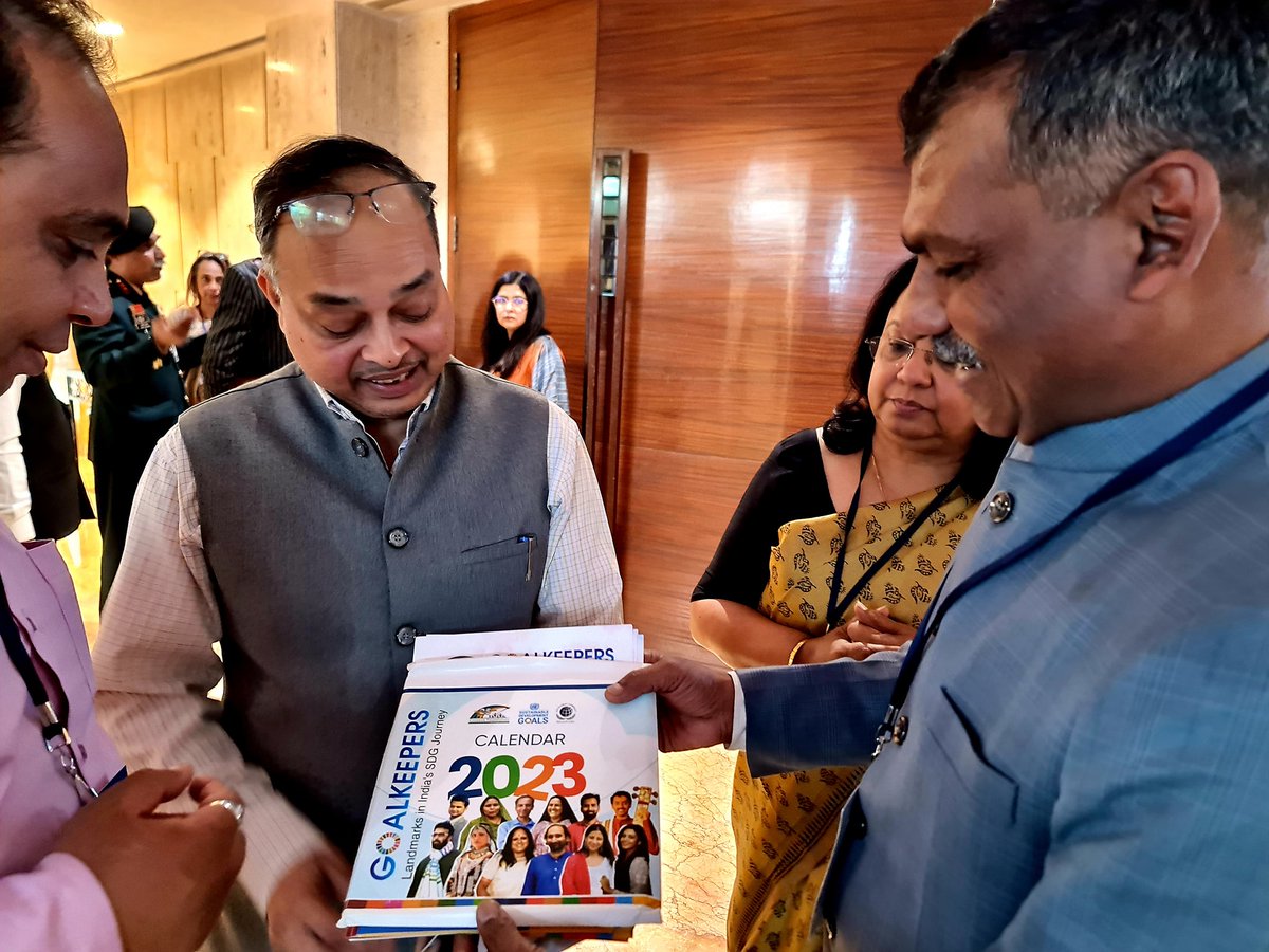 citizens_cf's tweet photo. Shri Lok Ranjan Sr IAS Secretary @MDoNER_India, GoI at CII National CSR Summit in New Delhi. He appreciated the development initiatives of @citizens_cf
#CFat25 @GaneshReddys7 @FollowCII https://t.co/3SumjucboH