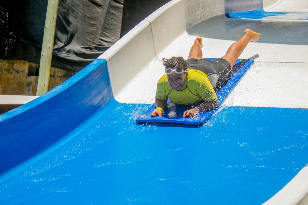 Sugarbaycamp's tweet image. The @aisjeddah learners enjoyed the waterslides and pool on Sunday. #sugarbaycamp #poolslides #pool