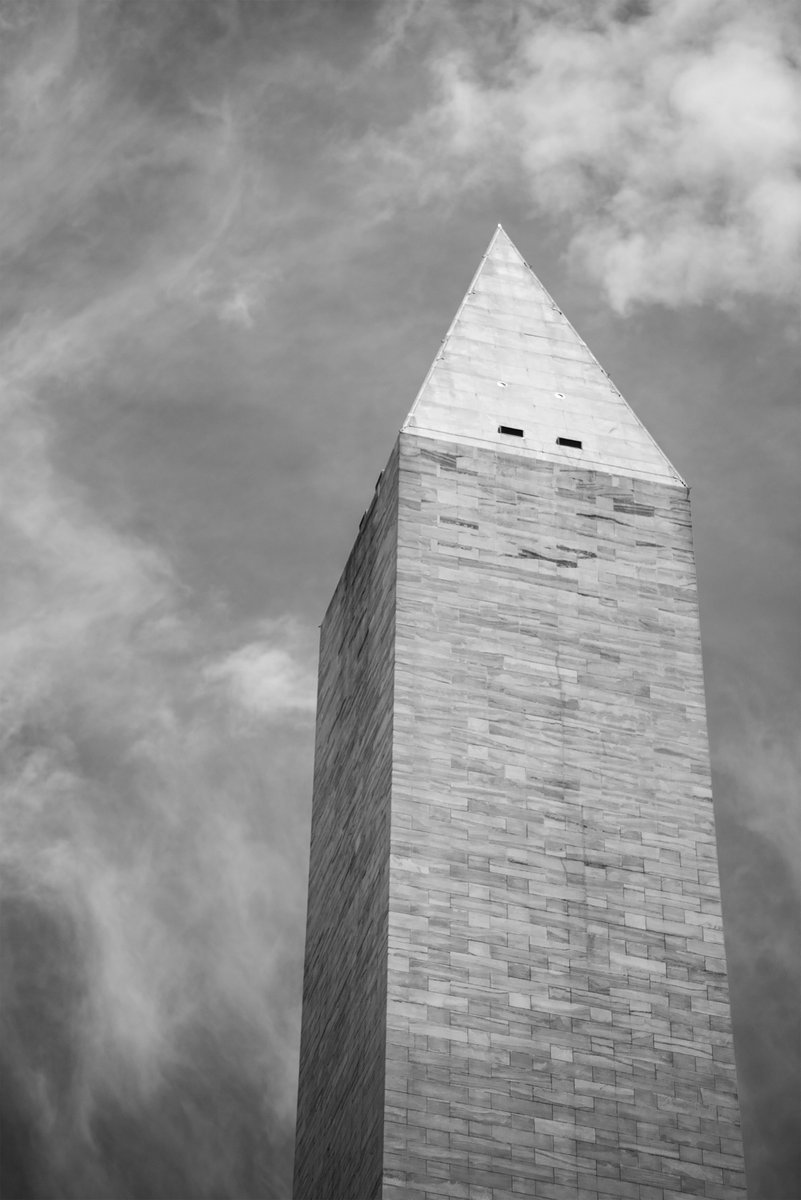 Built in the shape of an Egyptian obelisk, evoking the timelessness of ancient civilizations, the #WashingtonMonument! 

#MyDCcool #ExperienceDC #WashingtonDCArchitecture #ArchitecturePhotography