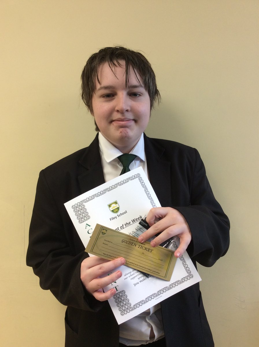 Filey_Academy's tweet image. Congratulations to our latest winners of the 'Student of the week' award and a £10 Amazon voucher each.