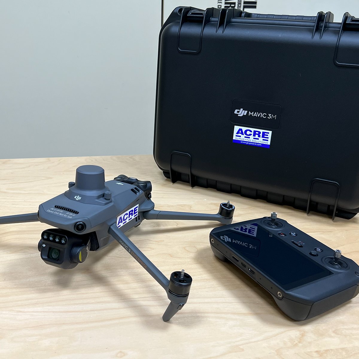 grupoacre's tweet photo. 🚨 ¡¡¡YA ESTAMOS PROBANDO EL DRON DJI MAVIC 3 MULTIESPECTRAL!!! 🚨
☑ Nuevo sensor multiespectral
☑ Cámara RGB para mapeo
☑ Precisión RTK
☑ Índices de vegetación
👉 ¿QUIERES PROBARLO TÚ? https://t.co/3xlDEH3ddP
#MAVIC3M #MULTIESPECTRAL #DJI #AGRICULTURA https://t.co/t5FQio4eRP
