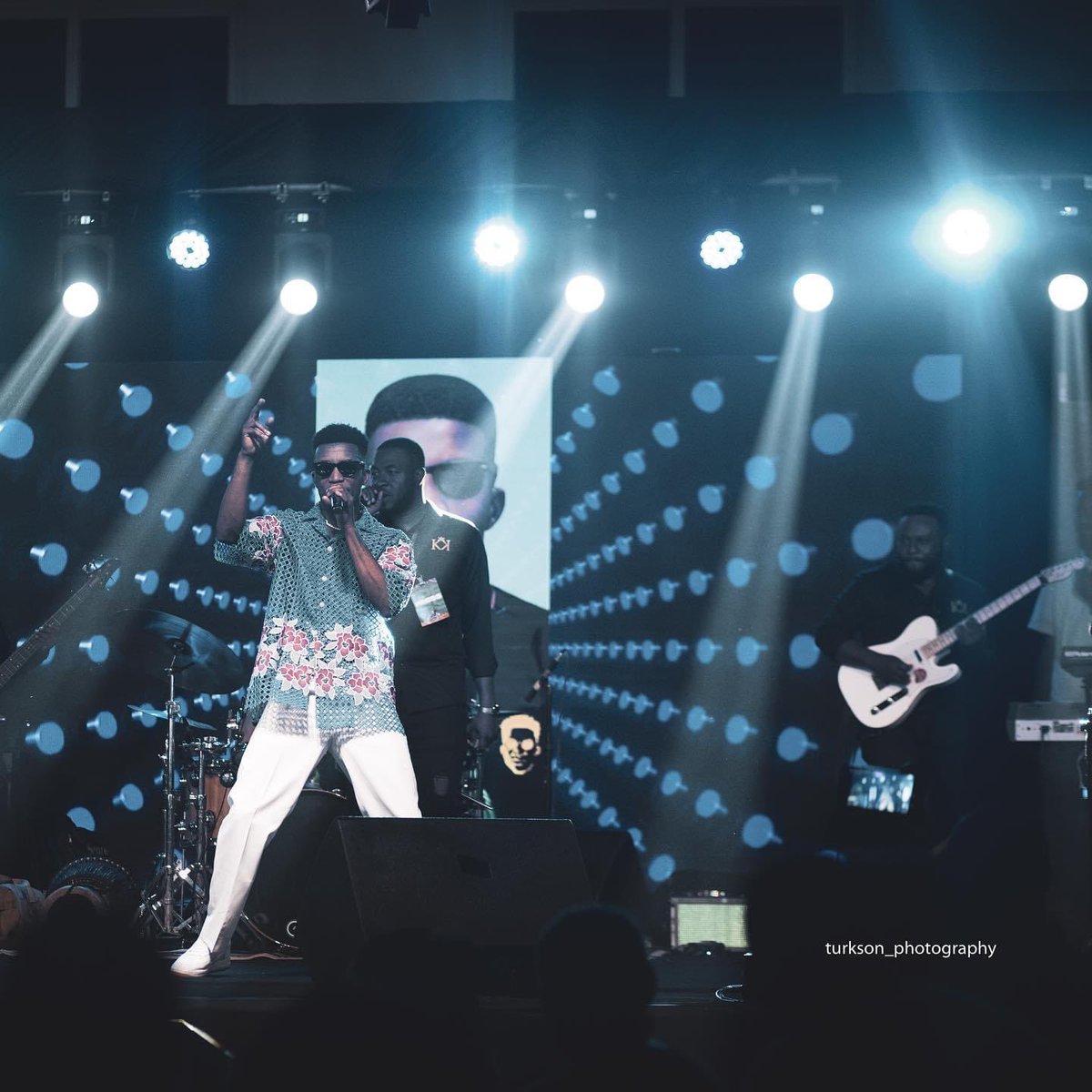 AneroDenkey's tweet photo. #EverydayTrack 🎼
@KinaataGh 
[Prod. By @twobarsgh] 
Available on all Digital Platforms 🔥

https://t.co/uaeT1POHYA

https://t.co/dTJTr8ik29

https://t.co/qOovQaOpii

https://t.co/c88Q51vJMo

https://t.co/bRDvs8xgTq

https://t.co/YGw9SL2CX8 https://t.co/AXLG1z8vGR