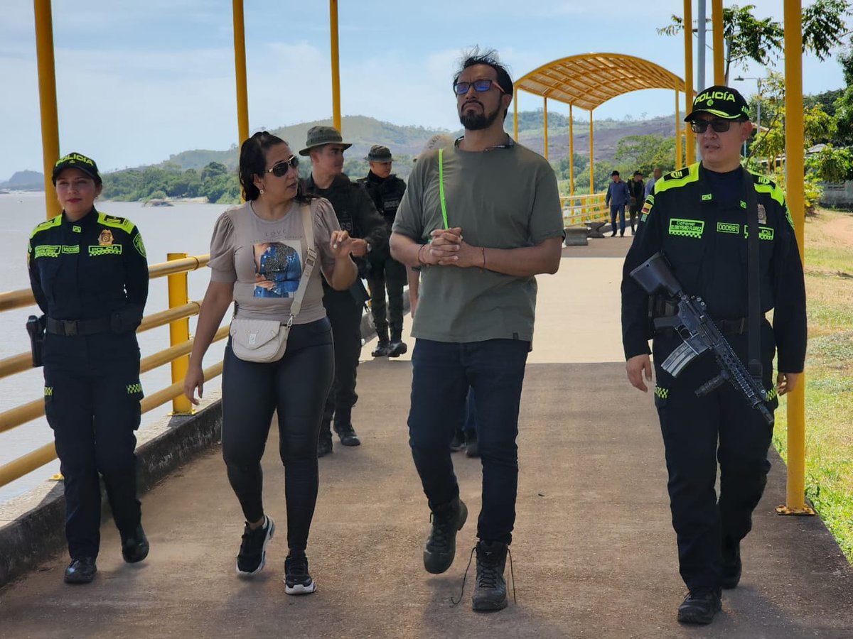 oleskyenio florez, Phd tweet media