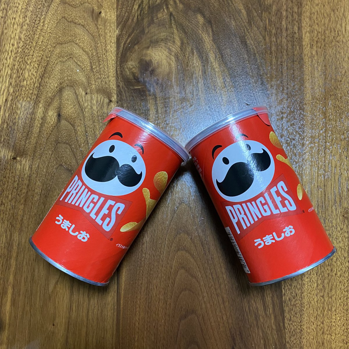 fuka71293's tweet photo. こんな時間なのに
プリングルズ うましおが美味しすぎてやめられない💦
そして撮影すると言ってるのに美味しすぎて家族がどんどんとって食べて行く
ぎゃー😱やめてぇぇ
撮影前に食べきらないでーーー
#プリングルズうましお #withPRINGLES #プリングルズ #pringles https://t.co/z7ZKwTNVOt
