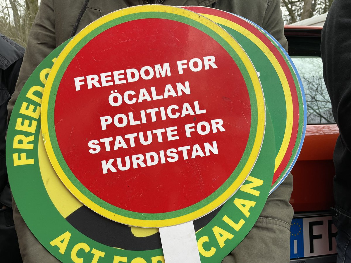 Eda_Dzg's tweet photo. #Kurder i #Europa är djupt oroade över den kurdiske ledaren #AbdullahOcalans säkerhet &amp; hälsa. Hans advokater hindras från att träffa honom &amp; sedan mars 2021 har de ingen info om honom. #Isolering är ett brott mot mänskligheten! Bryt tystnaden @coe &amp; @CoE_CPT &amp; #FrigeÖcalanNu https://t.co/GvF1dNT0Na