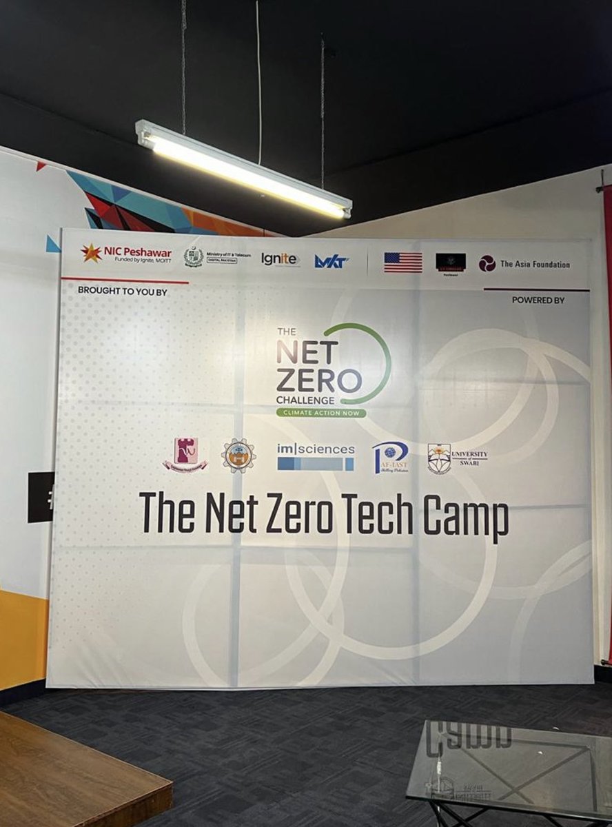saminarizwan12's tweet image. The #NetZero Tech Camp Challenge has begun! @CodeforPakistan joined @nic_peshawar to guide competing Uni teams to innovate for #climatechange.
#codeforpakistan #techcamp2023 #climateaction