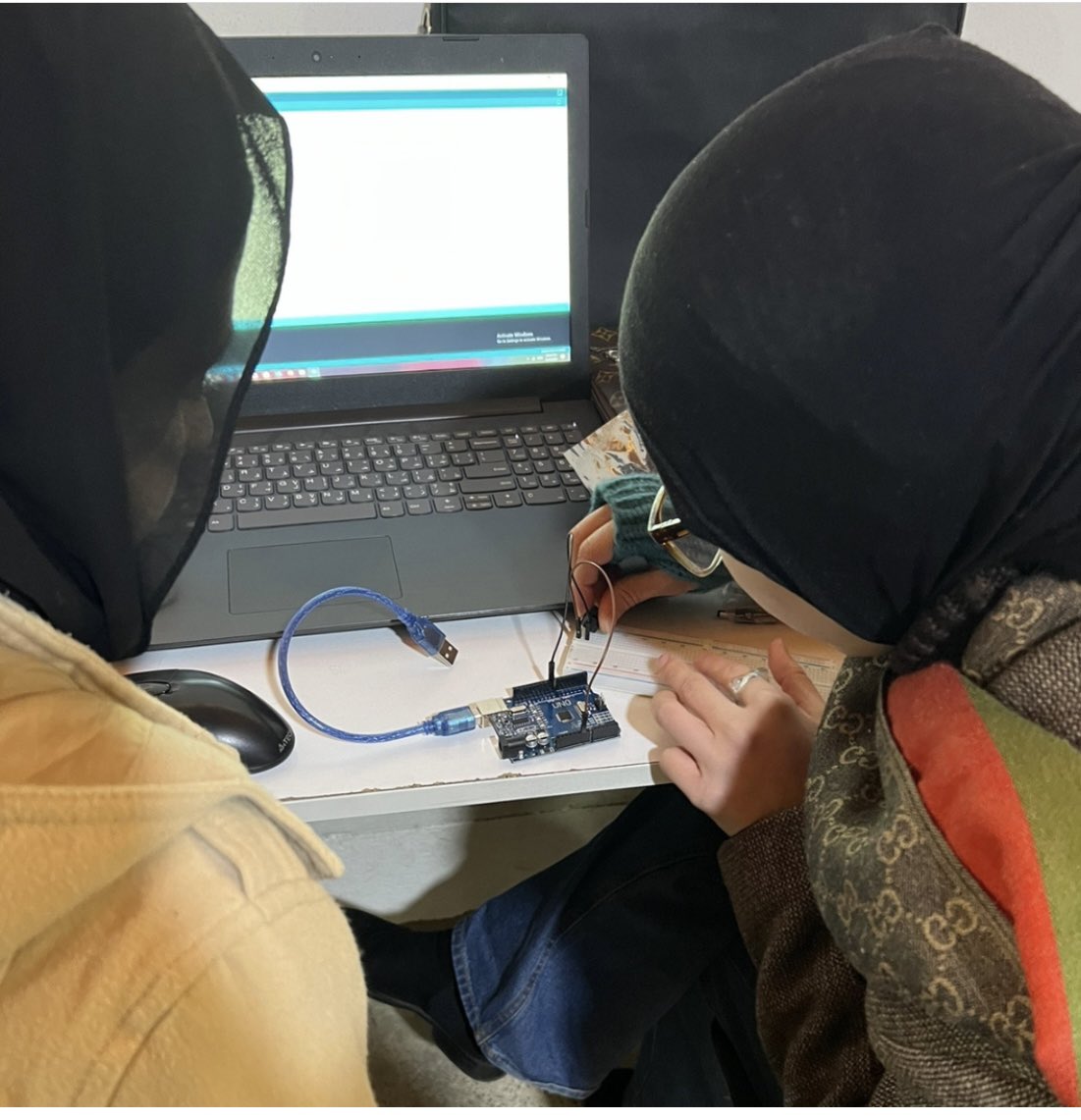NJoumblatt's tweet photo. STEAM education: A key to access Higher Education for vulnerable youth - Cycle Ill
The project STEAM education is implemented by #Kayanyfoundation and their local partners Young Makers.
#EUinLebanon #EUMadadFund
#HOPESLEBProject #HOPESproiect https://t.co/f1zv777t79