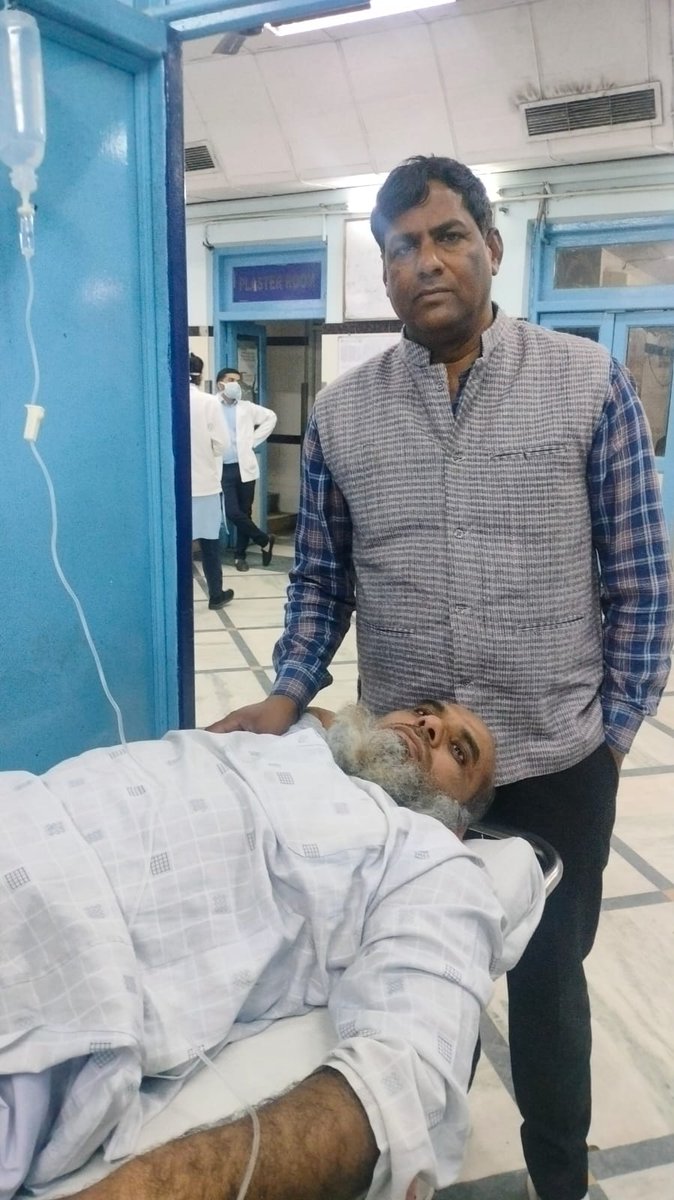 #सत्याग्रह_पर_पशुचिकित्सक
#Vets_On_Hunger_Strike
<a href="/ashokgehlot51/">Ashok Gehlot</a>
<a href="/KatariaLalchand/">Lalchand Kataria</a> <a href="/_lokeshsharma/">Lokesh Sharma</a> <a href="/1stIndiaNews/">First India News</a> <a href="/Editor_Umang/">Umang Mathur🇮🇳</a> <a href="/DainikBhaskar/">Dainik Bhaskar</a> <a href="/zeerajasthan_/">ZEE Rajasthan</a> <a href="/rakhee_h/">Rakhi Hajela</a> <a href="/kashiram_journo/">Kashiram Choudhary</a> <a href="/RajGovOfficial/">Government of Rajasthan</a>  <a href="/AjayUgrasTOI/">Ajay Singh</a> <a href="/PandeyKumar313/">Santosh kumar Pandey</a> <a href="/sarkari_doctor/">Sarkari Doctor</a>