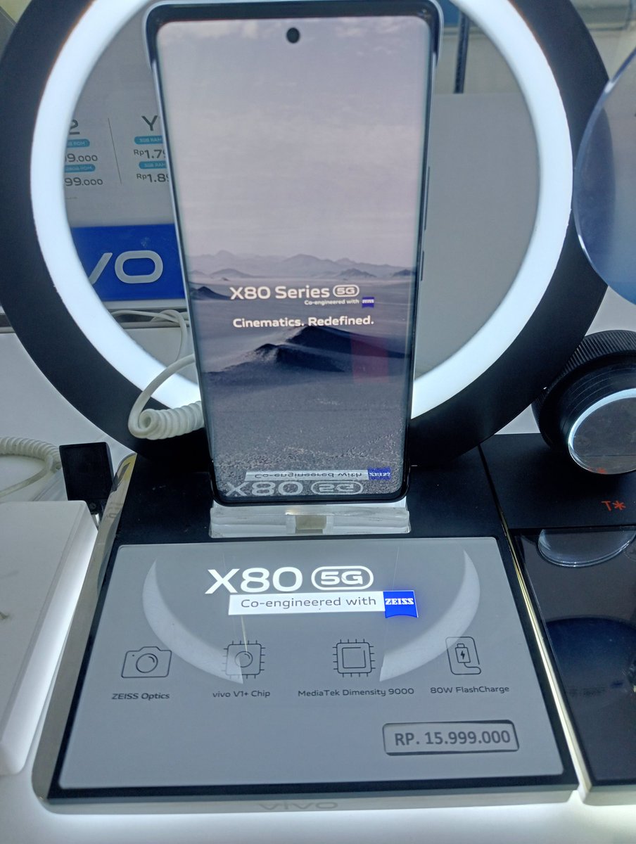 Yuk yang mau ganti handphone bisa dapatkan Vivo X80 series 5G dengan berbagai promo menarik dari home credit Indonesia.
Syaratnya mudah hanya E-KTP saja
Jadi tunggu apalagi? Segera ajukan pembiayaan barangmu, hubungi saya di nomor : +62 895-4177-59834