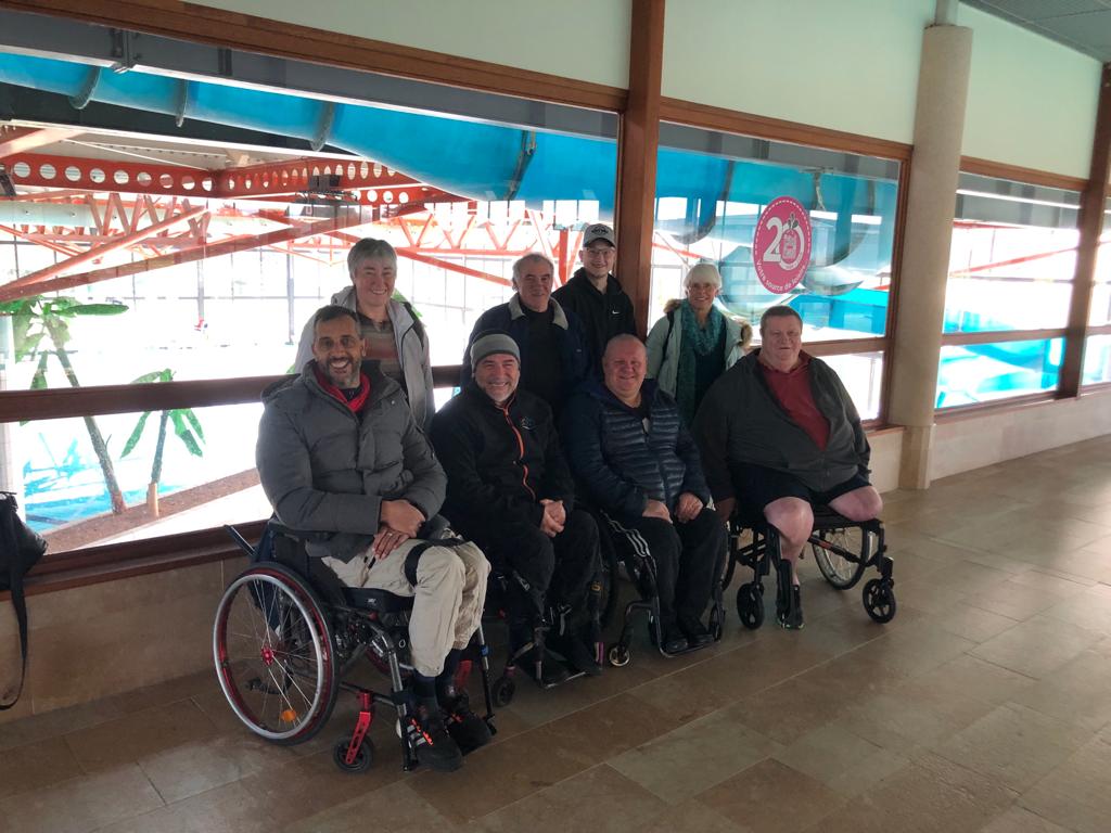 handiventure's tweet photo. L'activité natation bat son plein à la cité de l'eau Amphion Publier... 10 adhérents profitentdes conseils de notre coach Florence. #paranatation #handisport   #afondlaforme #ObjectifTRP2023 ! https://t.co/CyINC3f85P