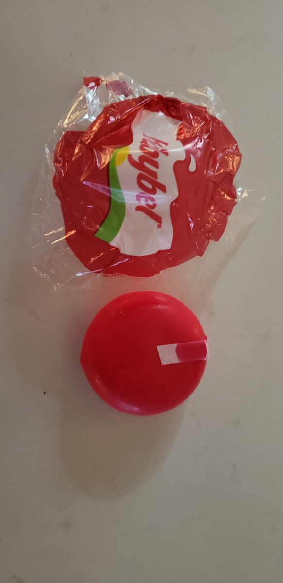 borisbadinuff's tweet photo. Hey @babybel - love your product however wonder why you add the single-use plastic wrap in Canada? The wax coating is enough... #singleuseplastic #BanSingleUse #ExpandTheBan https://t.co/4TQgDJ1QzZ
