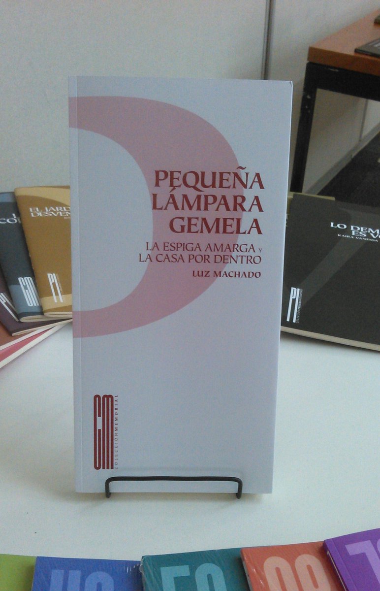 Hoy regresa <a href="/librosinsomnia/">Librería Insomnia</a> a la <a href="/Poeteca1/">Fundación La Poeteca</a>.

Abrimos este 2023 con esta increíble sorpresa, "Pequeña lámpara gemela" de nuestra Luz Machado. Ya disponible en nuestras mesas. 

Los esperamos en este nuevo año 2023. Grandes lecturas nos llegan y maravillosos libros se abren.