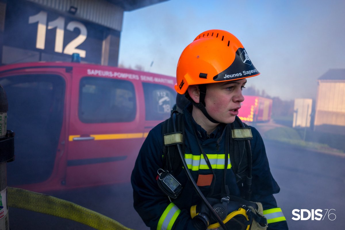 Sapeurs-pompiers 76 (@sdis76) on Twitter photo Journée portes ouvertes à #Neufchâtel-en-Bray <a href="/villeneufchatel/">Neufchâtel-en-Bray</a>
Samedi dernier, les sapeurs-pompiers et les jeunes sapeurs-pompiers de Neufchâtel-en-Bray ont pu échanger avec le public venu nombreux pour les journées portes ouvertes du centre !
1/3 ⤵️ Journée portes ouvertes à #Neufchâtel-en-Bray <a href="/villeneufchatel/">Neufchâtel-en-Bray</a>
Samedi dernier, les sapeurs-pompiers et les jeunes sapeurs-pompiers de Neufchâtel-en-Bray ont pu échanger avec le public venu nombreux pour les journées portes ouvertes du centre !
1/3 ⤵️