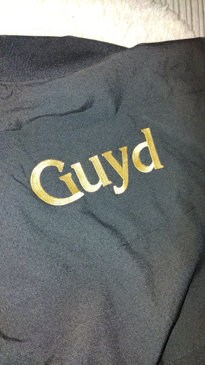 DaGuyd's tweet image. Finally received my awesome gift from @WoWEsports. Genuinely love wearing it, so awesome ❤️