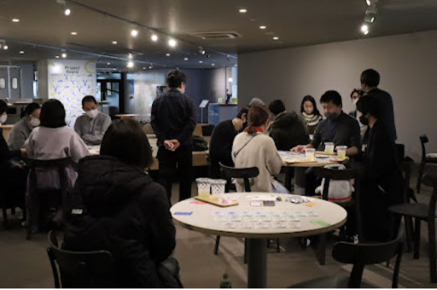 AllHOME_PJT's tweet photo. 社会的養護の子どもたちと大人をつなげるイベント、無事に終わりました📢
当日は、自立援助ホームで生活している子どもたちや、施設職員さん、一般企業の方からQWSプロジェクトのメンバーの方々まで、さまざまな方に参加していただけました😊
こんな場を増やしていきたい！
#ALLHOME
#SHIBUYAQWS https://t.co/1TBO1NevJf