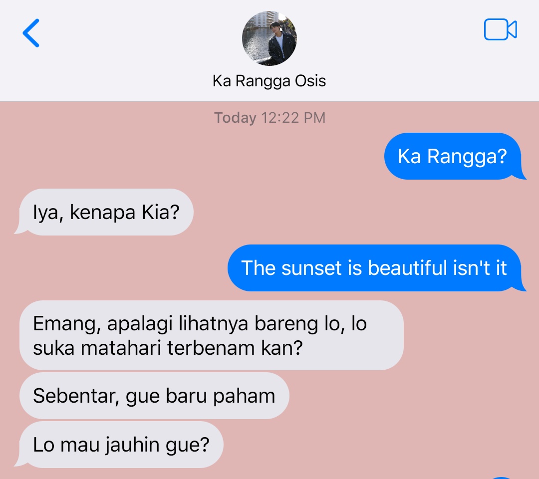 - Dua Hati Yang Jatuh
'Walaupun lebih suka mencintai, tapi kalo ternyata enggak di anggap, gimana?'

Lee Jeno Fewtweet AU
By Arutalauna