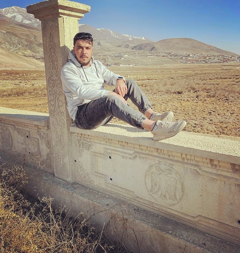 Belki de hayat , yanlış anlayınca güzeldi..