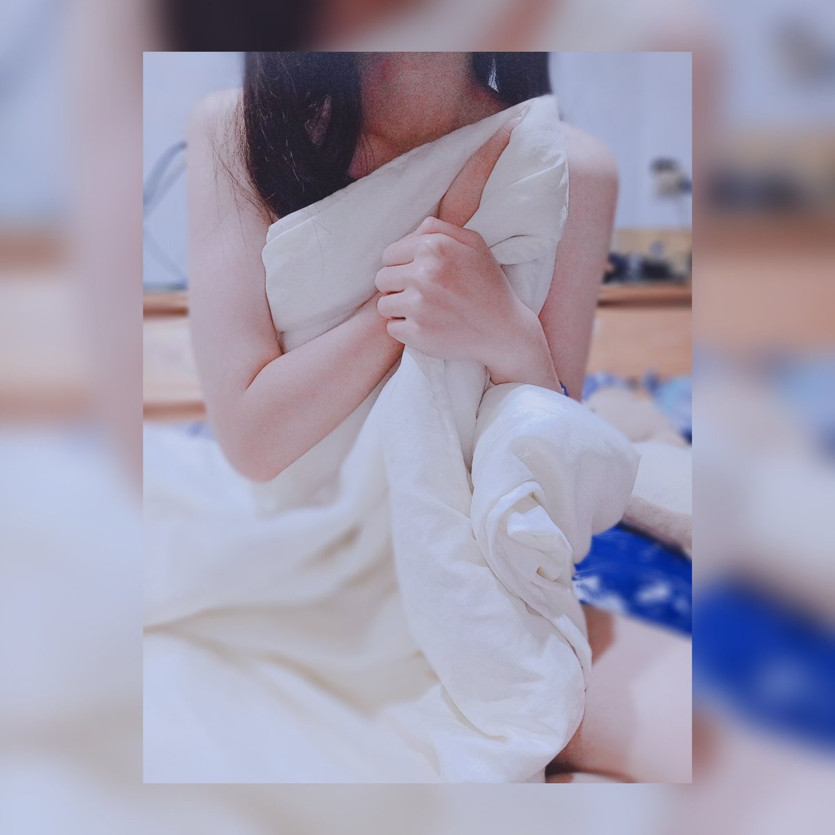新年快樂！！！🥰🥰
我要紅包啦XDDD 
但是還是不可以色色ㄛ(⁠｡⁠•̀⁠ᴗ⁠-⁠)⁠✧

不知道還有沒有人
記得這張照片呢？🤣🤣
當初我記得很多人
聯想到...不要的那個畫面wwww 
話說你們都是從哪時開始認識我或是從哪篇推文認識我的呀？🤔🤔
留個言讓我認識一下你吧(⁠ ⁠╹⁠▽⁠╹⁠ ⁠) https://t.co/FkqPxLdtGp