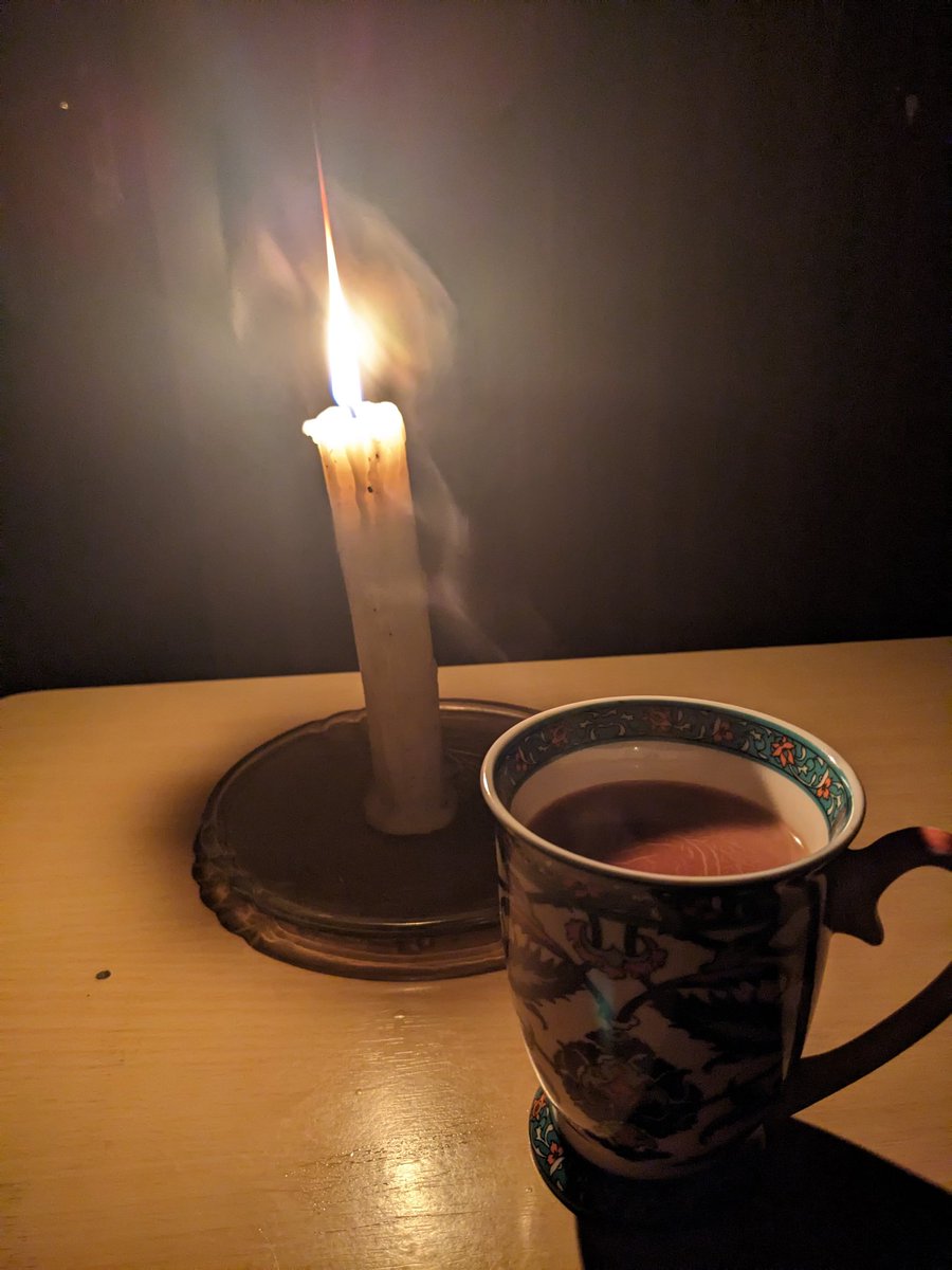 Scheherzadeh's tweet photo. candlelit cha time ๐#ElectricityShutDown https://t.co/AHRmyYMKeA