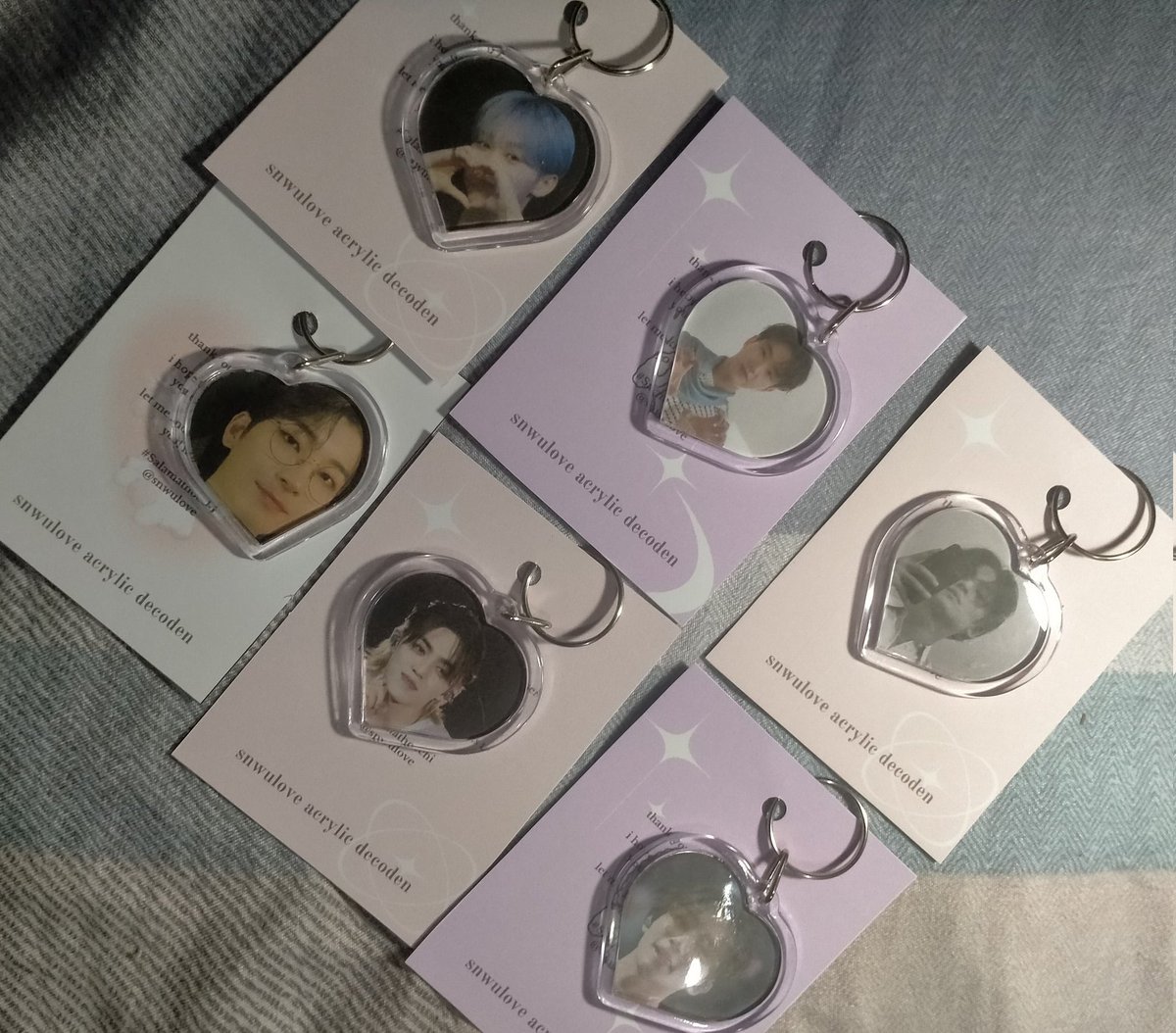 snwulove's tweet photo. acrylic heart keychain comms—⁠☆

open for bulk orders. dm me!(⁠ﾉ⁠◕⁠ヮ⁠◕⁠)⁠ﾉ⁠*⁠.⁠✧ https://t.co/7UWas5NtCi