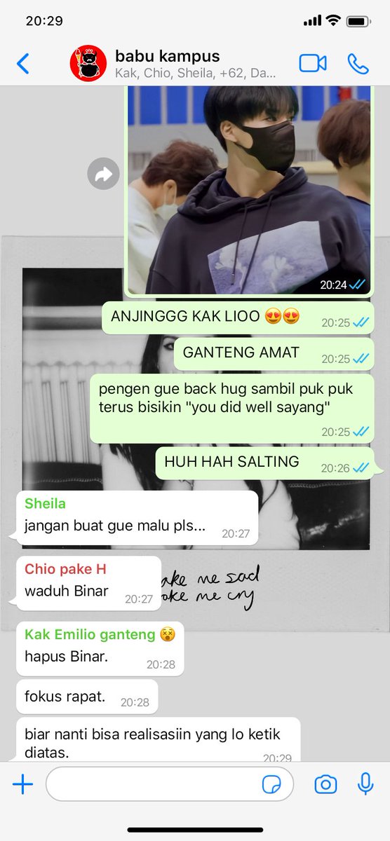 Emilio

A Lee Jeno Few Tweets Au