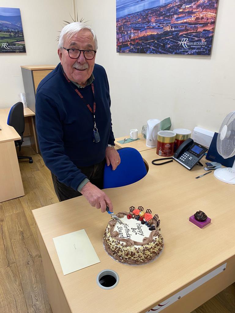 Happy Birthday to our Stuart Phillips, 8️⃣0️⃣ years young today🎉🍾 #HappyBirthday #PenblwyddHapus
