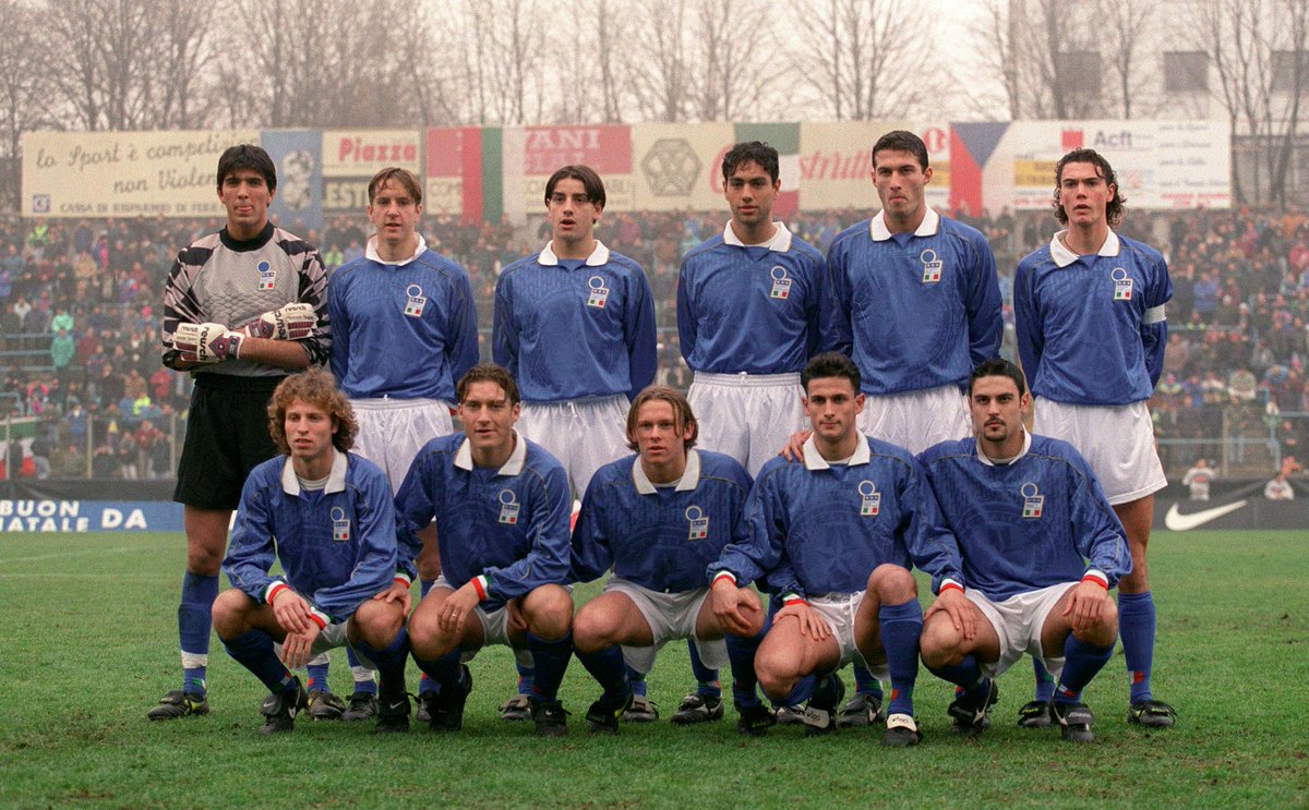 90sfootball's tweet photo. Italy's U21s, 1995. (Buffon, Ambrosini, Coco, Nesta, Sadotti, Binotto (C), Cammarata, Totti, Baronio, Zanchi, Fiore) https://t.co/zMVr7onJV6