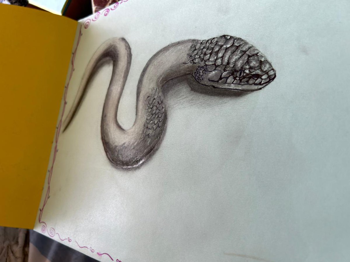 college_met's tweet photo. 3D sketch done by B.Des - First year Fashion Design Students #fashiondesigncourses #skilldevelopment #fashiondesign #sketching #fabric #designer #kanyakumari #nagercoil #aralvaimozhi #3dtextile #creative #metcollegeoffinearts #students #studentslife #explore #3d https://t.co/3OxApVcVsj